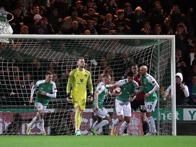 Dự đoán Yeovil Town - Wealdstone